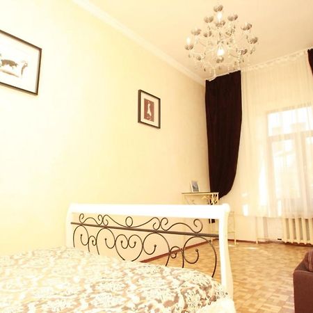Апартаменти Apartmens Near Opera House Одеса Екстер'єр фото