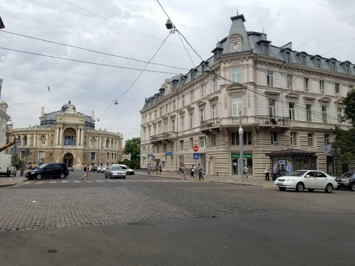 Апартаменти Apartmens Near Opera House Одеса Екстер'єр фото